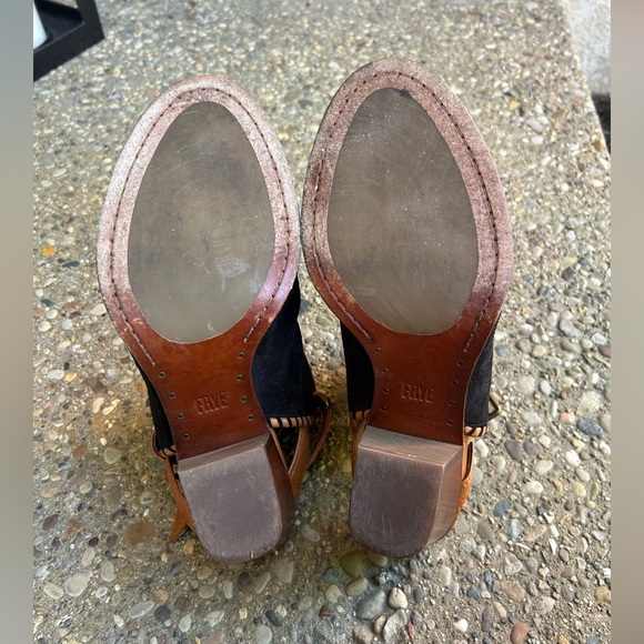 Frye Bohemian Whipstitch Suede Stacked Heel Black Peep Toe Boots Size 10 - Picture 10 of 12